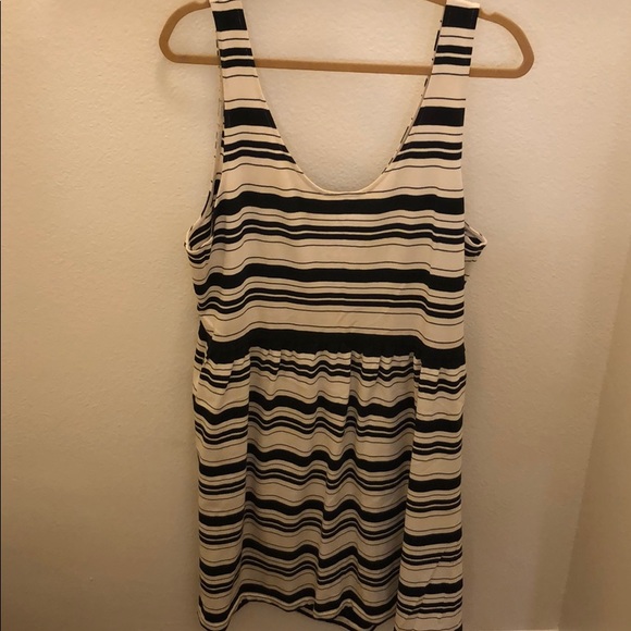 J. Crew Dresses & Skirts - Cream and black JCrew Dress